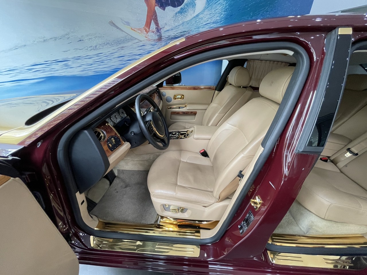 rolls-royce ghost ma vang anh 2