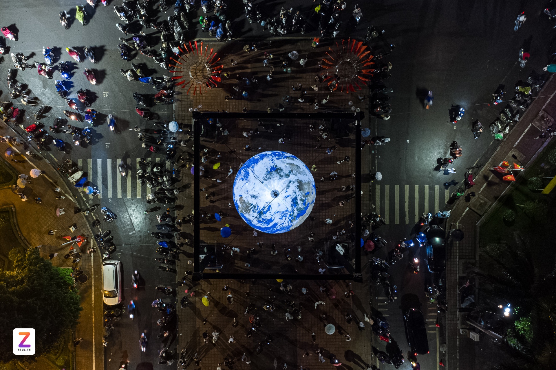 hinh trai dat khong lo anh 2