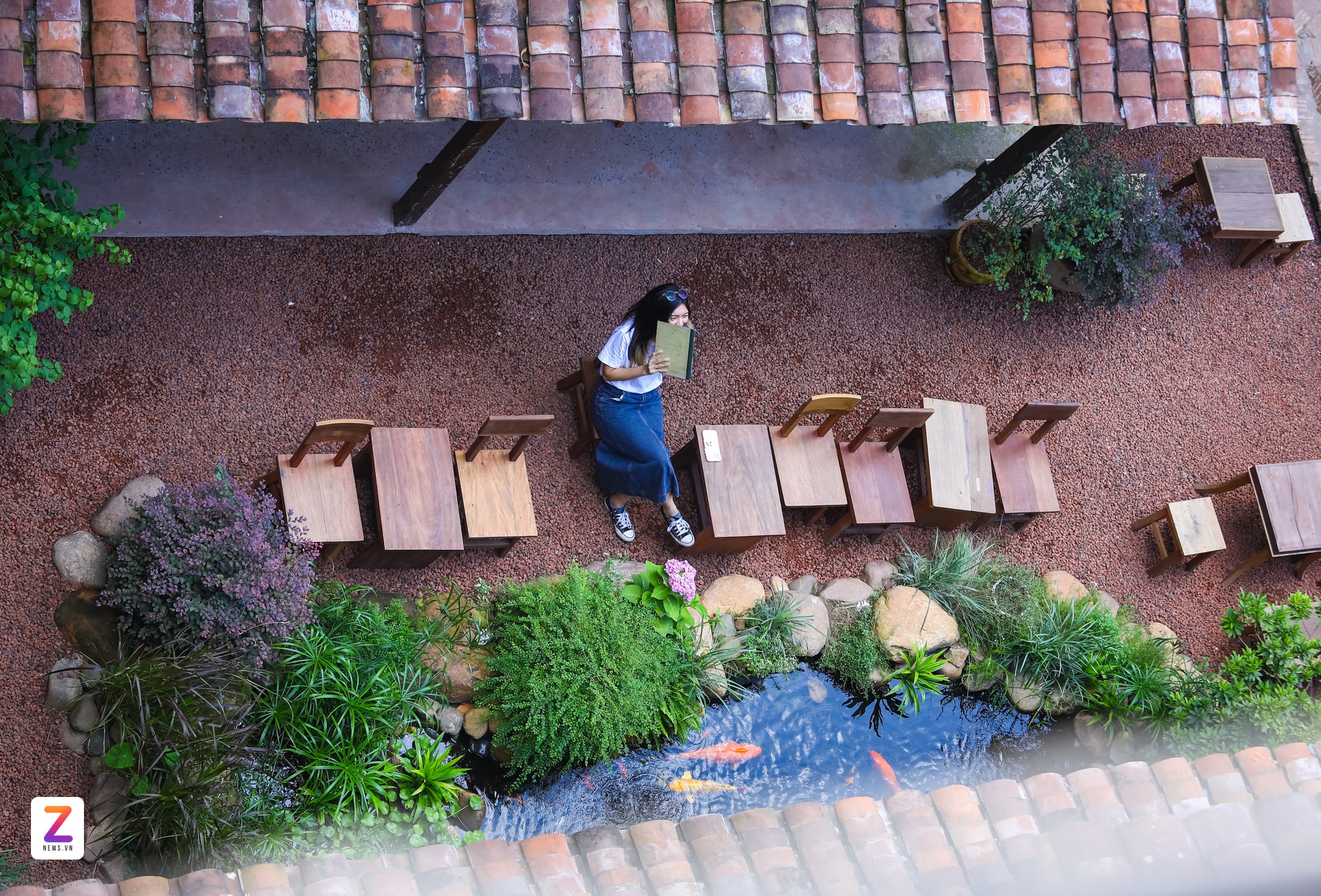 cho checkin, chup hinh checkin, cafe sach, cafe chup hinh, cafe ho Tay anh 13