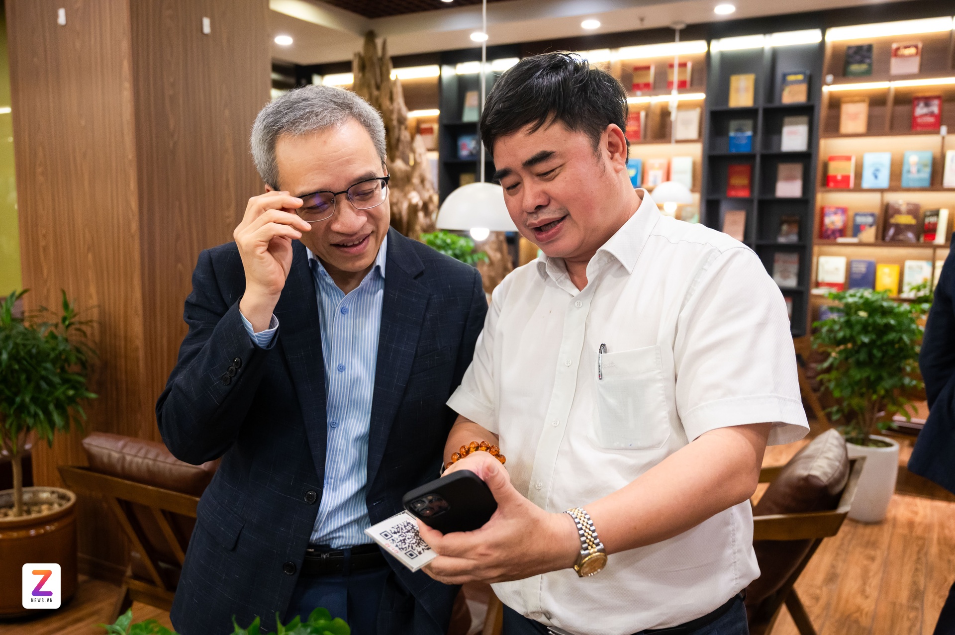 Giai thuong Sach quoc gia anh 6