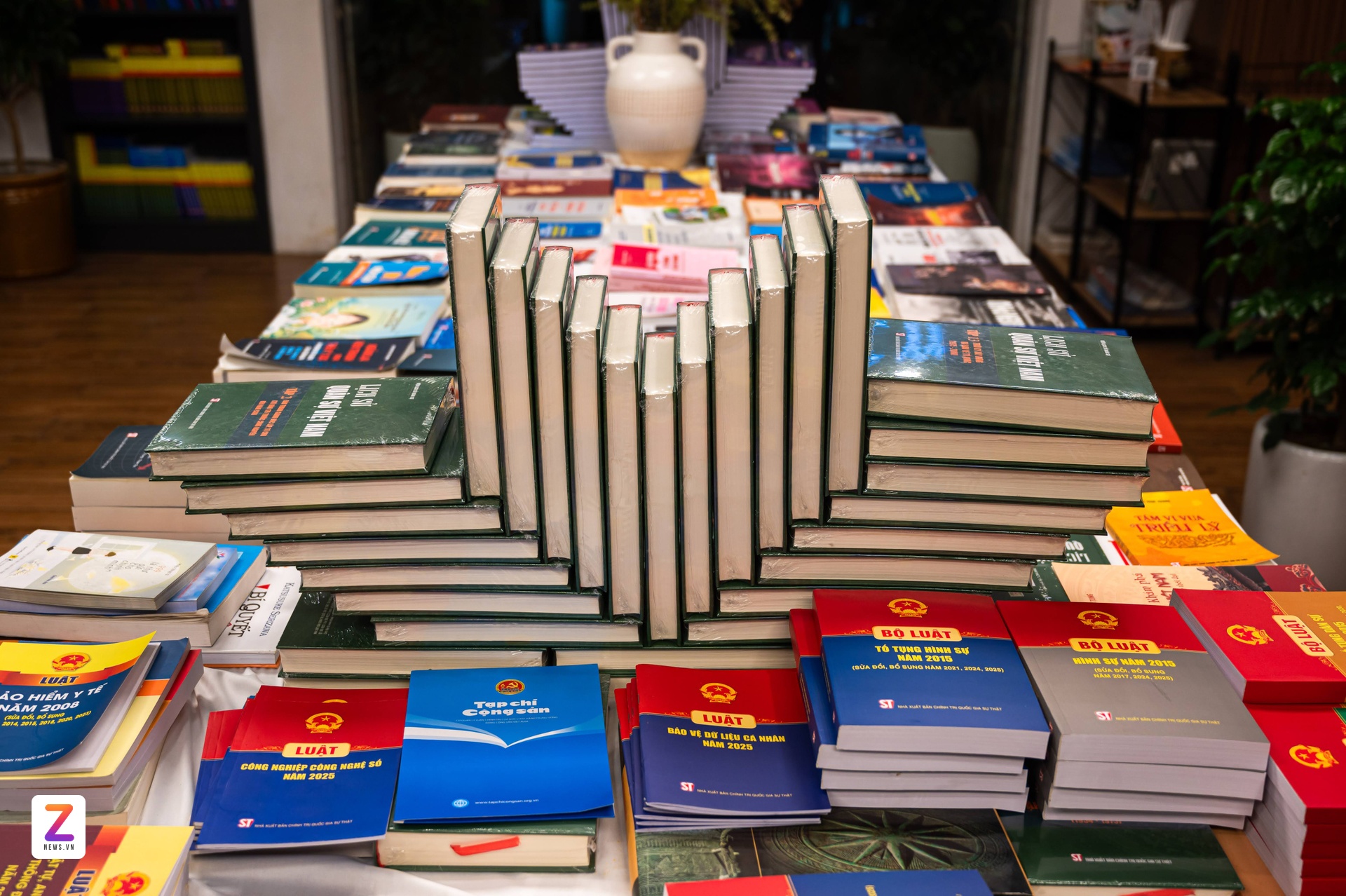 Giai thuong Sach quoc gia anh 8