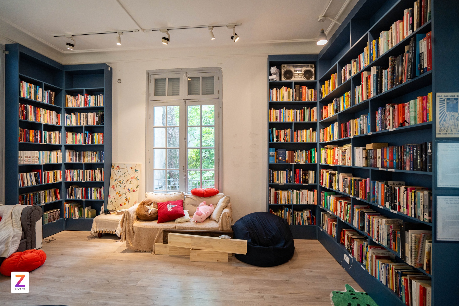 The Bookshelf Hanoi anh 10