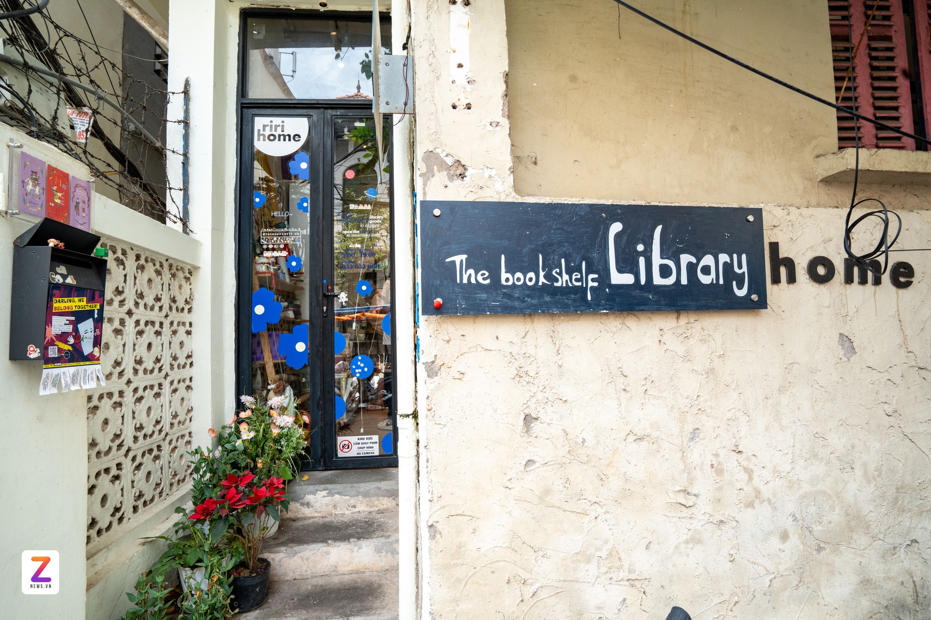 The Bookshelf Hanoi anh 12