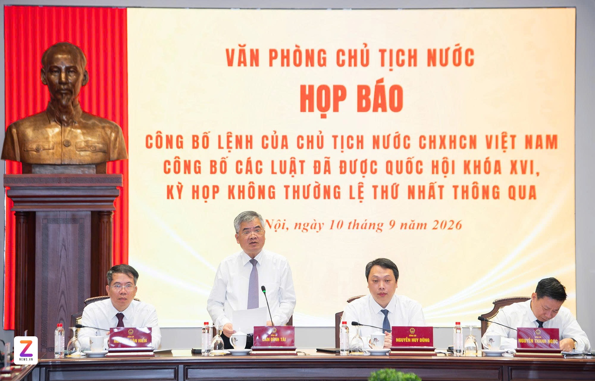 Luật Xuất bản ảnh 1