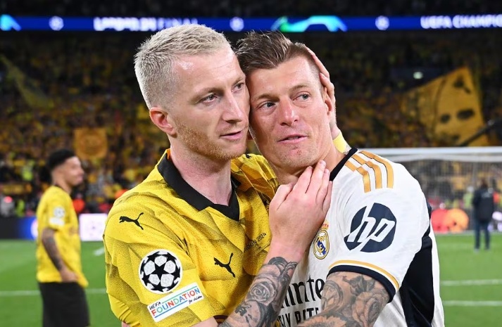 Khoảnh khắc xúc động giữa Kroos và Reus ở chung kết C1 2 chung ket C1 anh 2