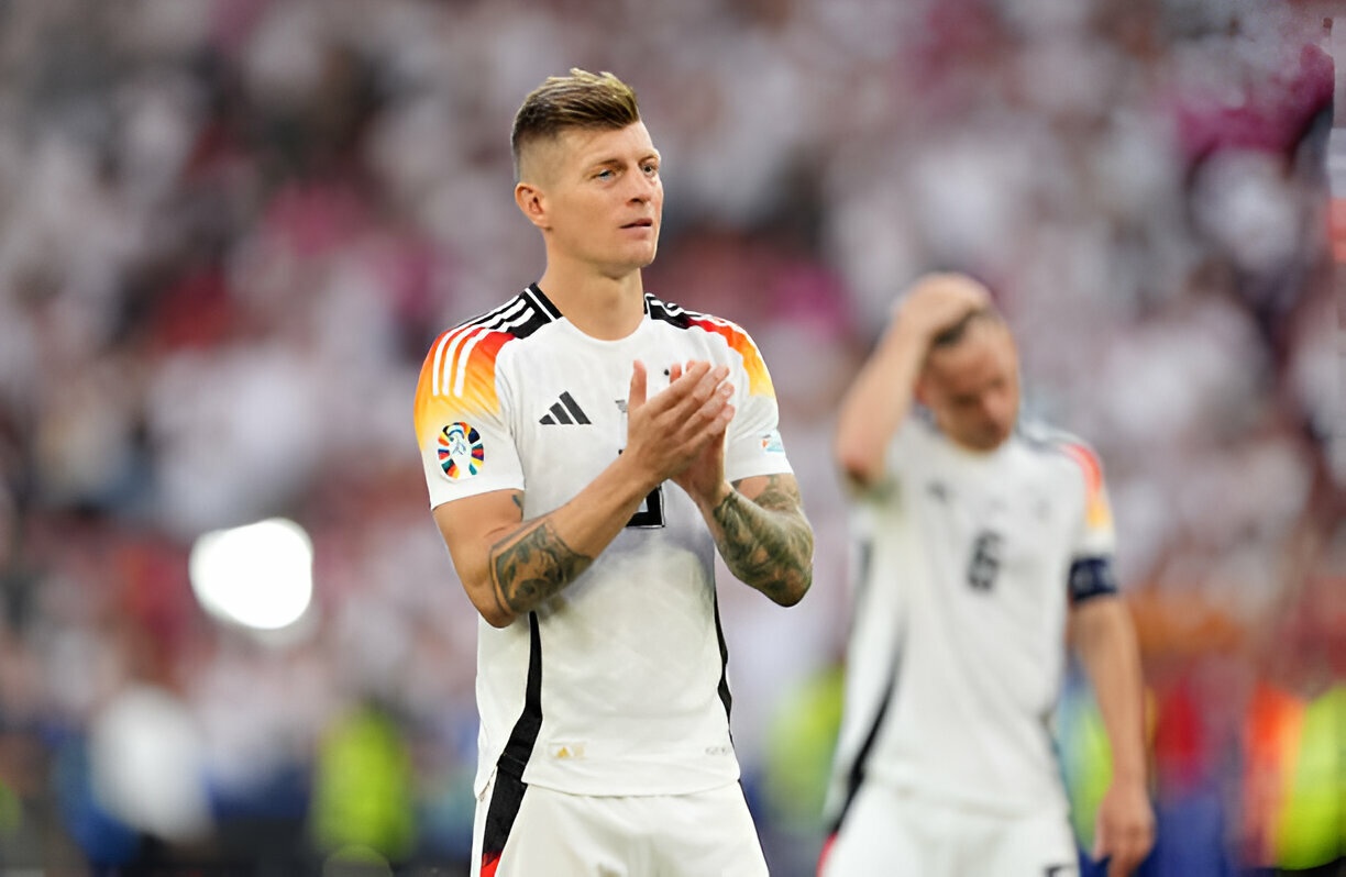 Kroos giai nghe anh 2