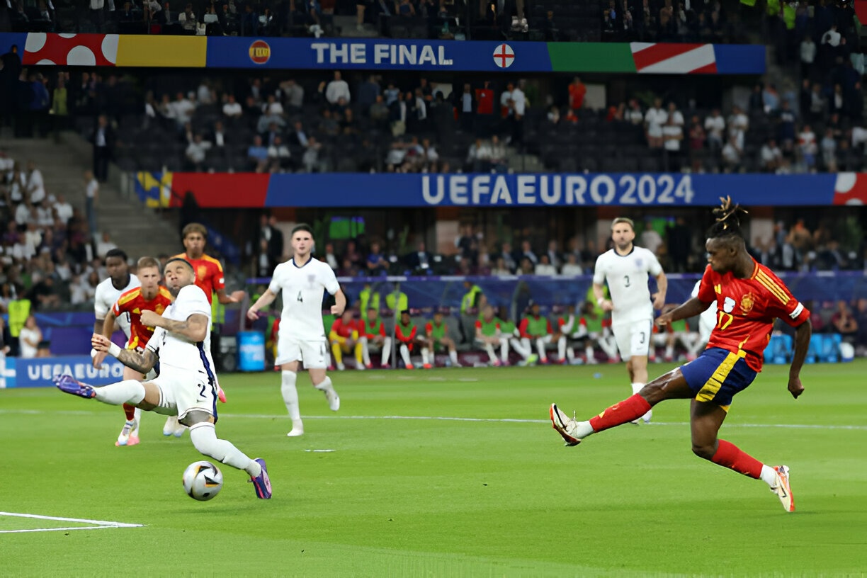 truc tiep chung ket EURO anh 5