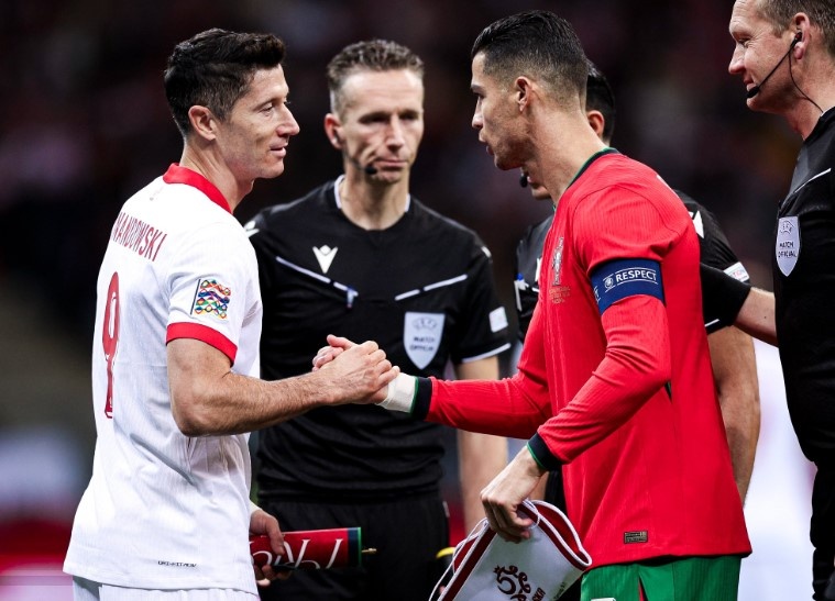 Ronaldo ghi bàn thứ 906, dẫn đầu danh sách Vua phá lưới Nation League 1 Ronaldo ghi ban anh 1