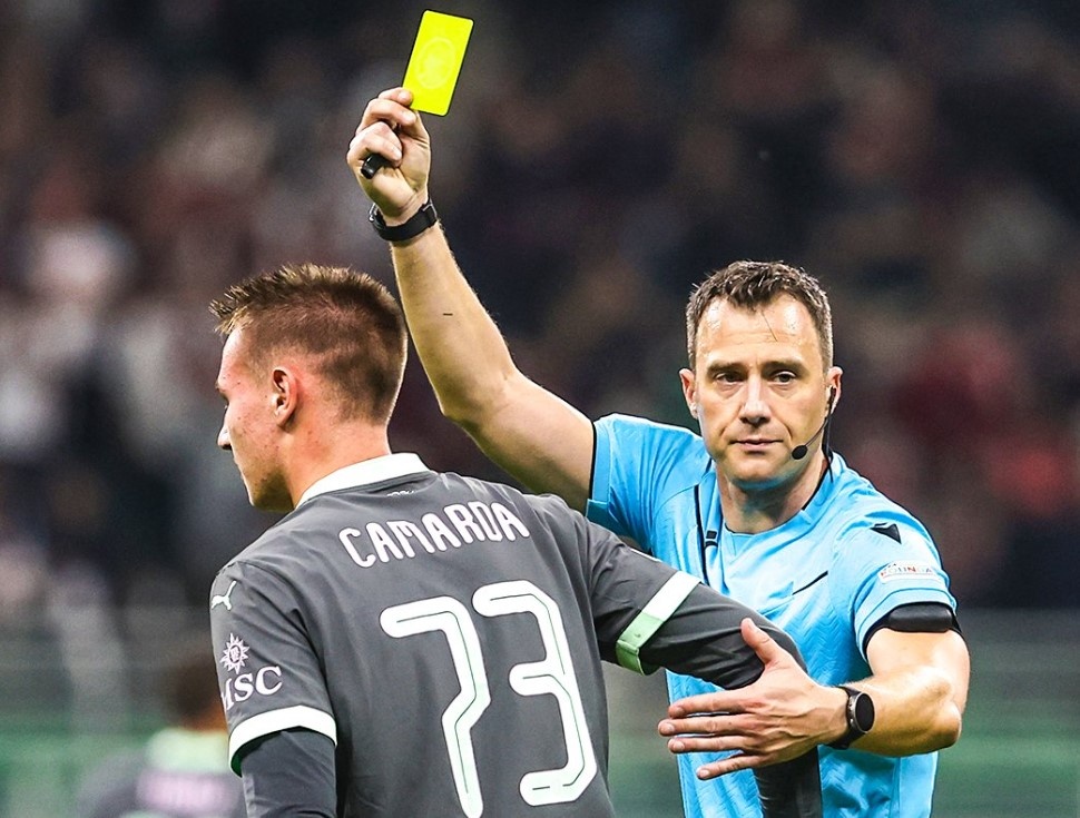 Tiền đạo sinh năm 2008 làm nên lịch sử ở Champions League 5 Camarda lap ky luc anh 5