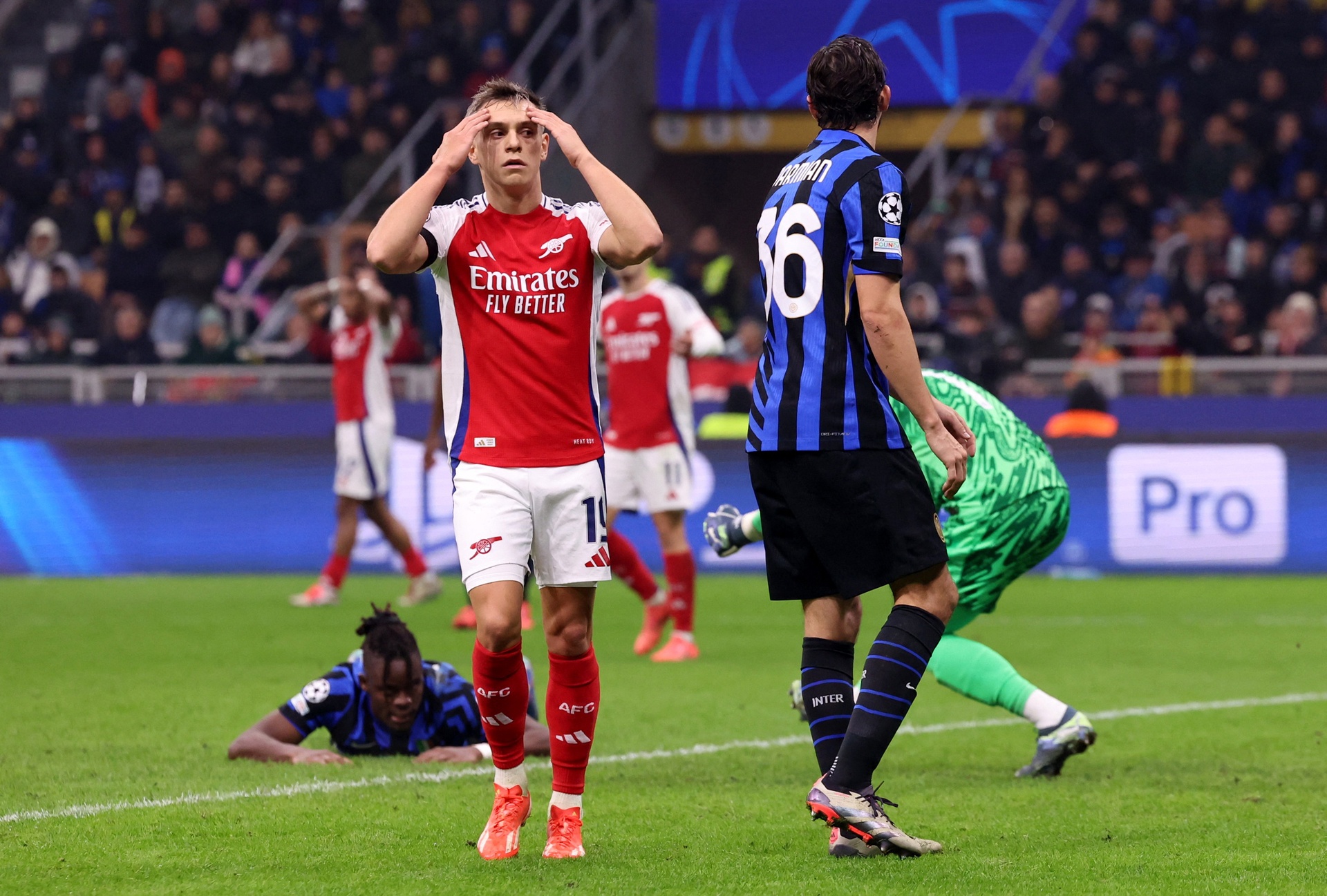 Arsenal dau Inter anh 7