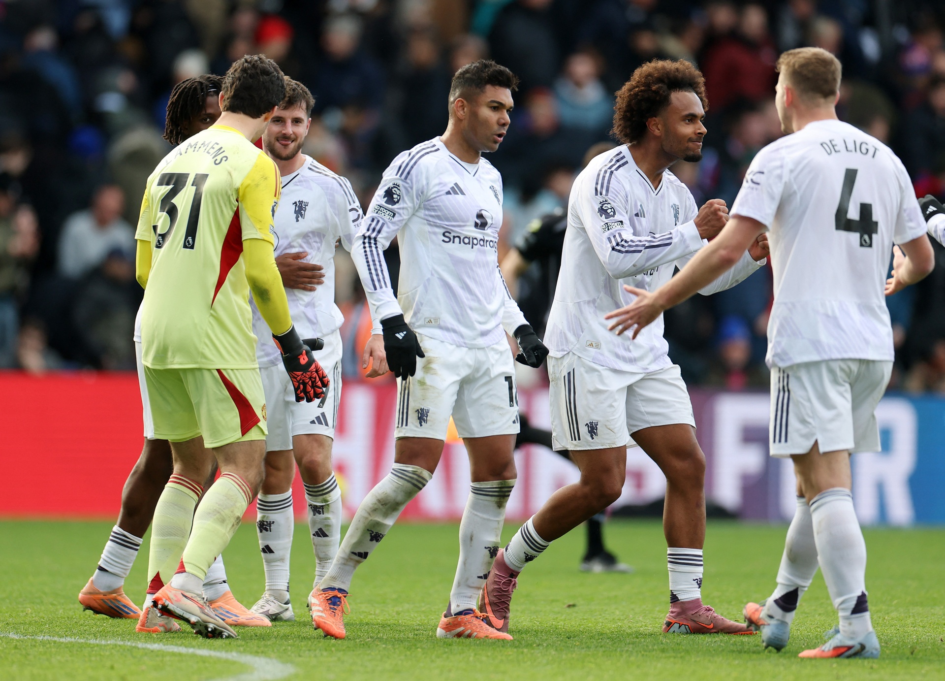 MU tìm lại hương vị chiến thắng