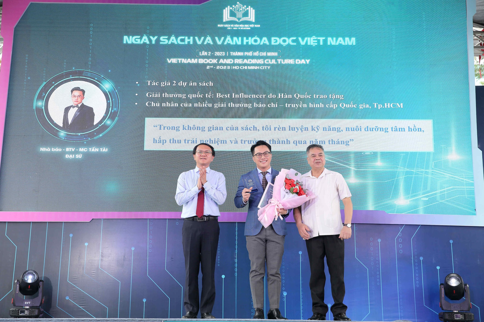 Dai su van hoa doc anh 1