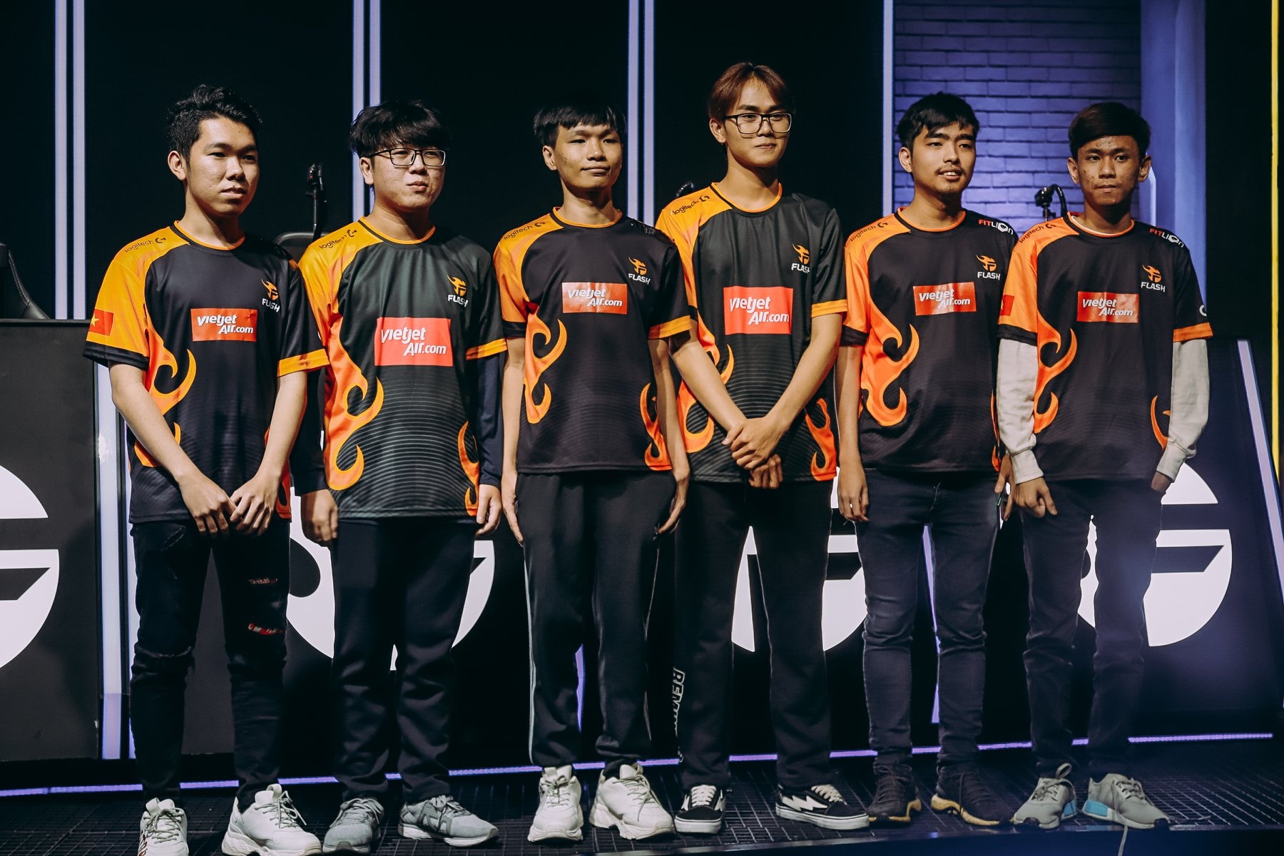 VCS mua he 2020,  Lien Minh Huyen Thoai,  Team Flash,  GAM,  EVOS anh 1