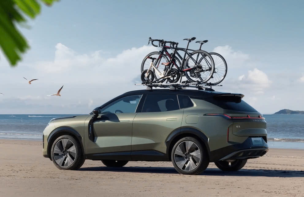 Lynk & co 08 anh 1