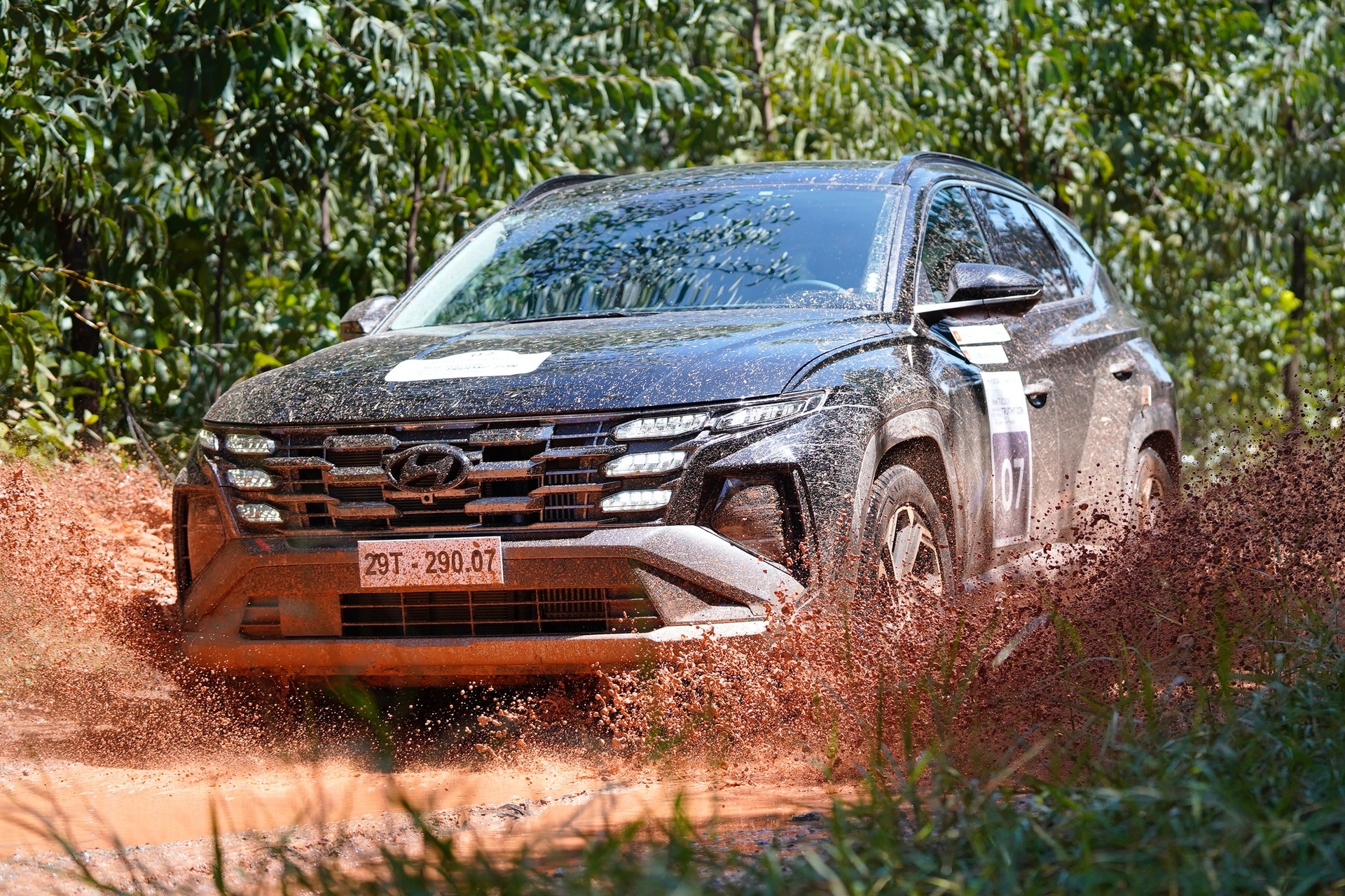 Xe gam cao 800 trieu anh 2