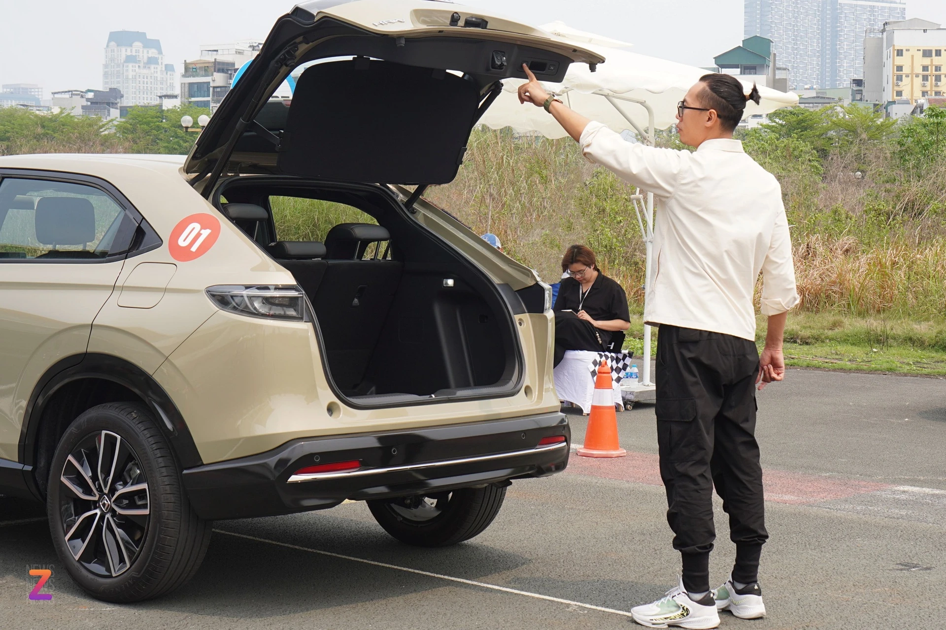 Honda HR-V hybrid anh 1