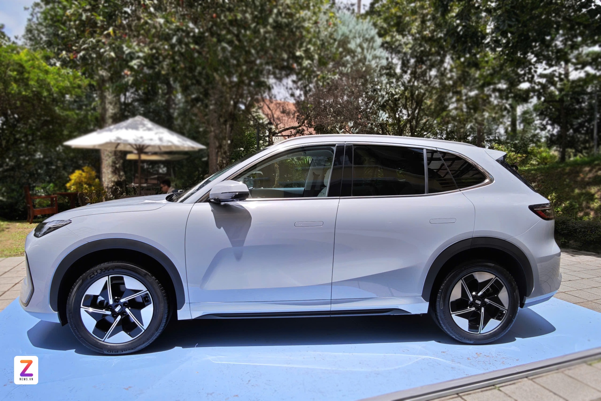 Geely EX5 anh 2