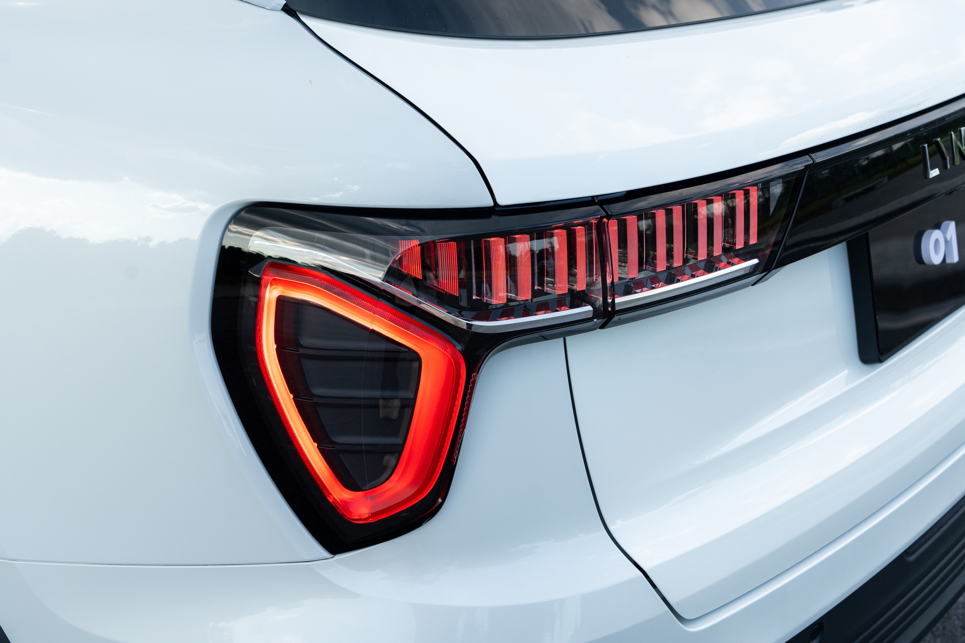 Lynk & Co 01 Hyper anh 7
