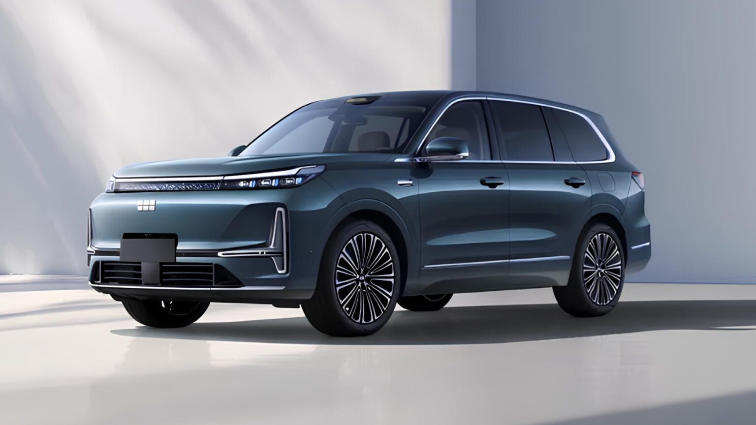 Geely Galaxy M9 anh 1