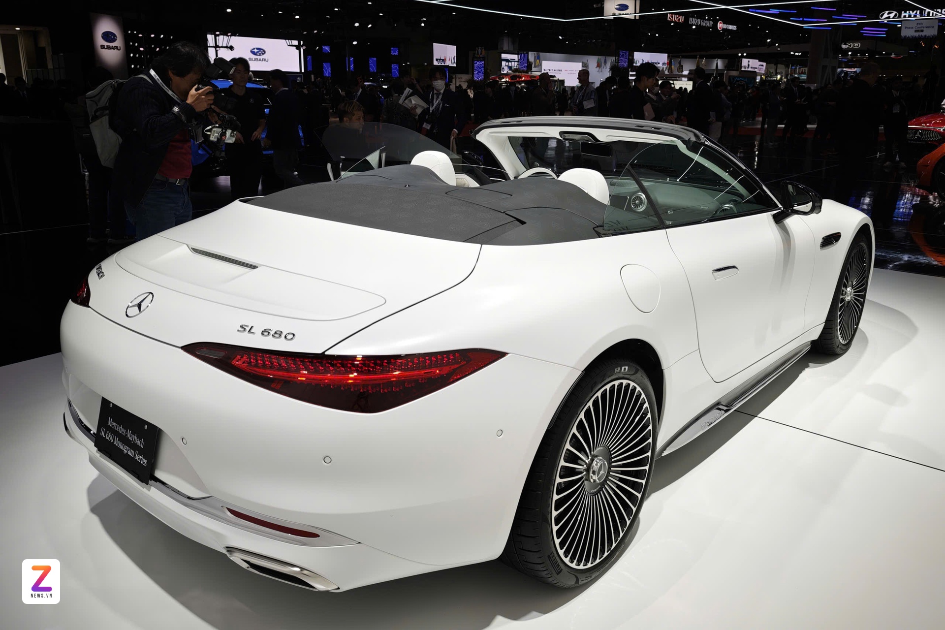 Mercedes-Maybach SL 680 anh 6