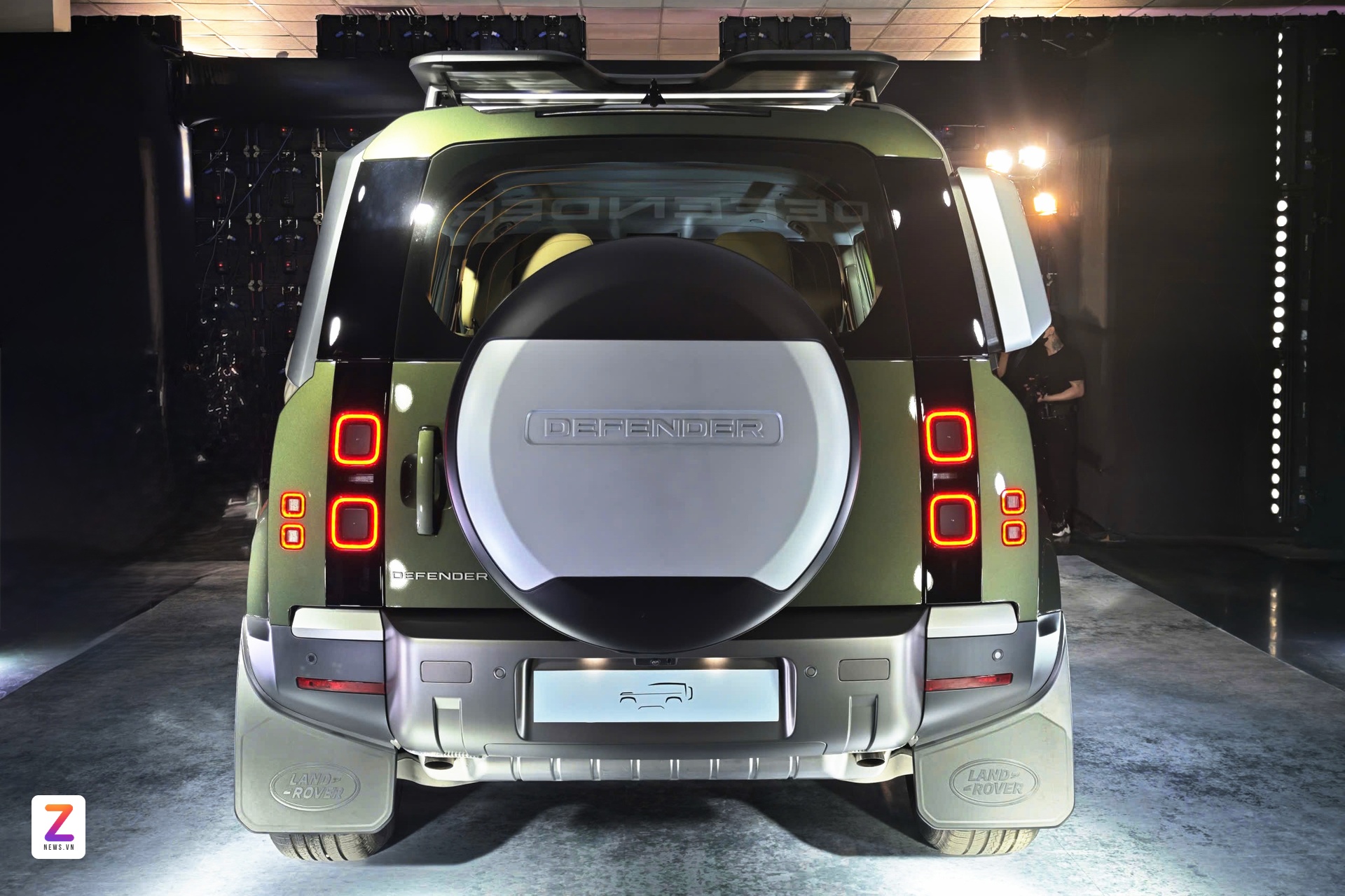 Defender ảnh 7 Defender anh 7