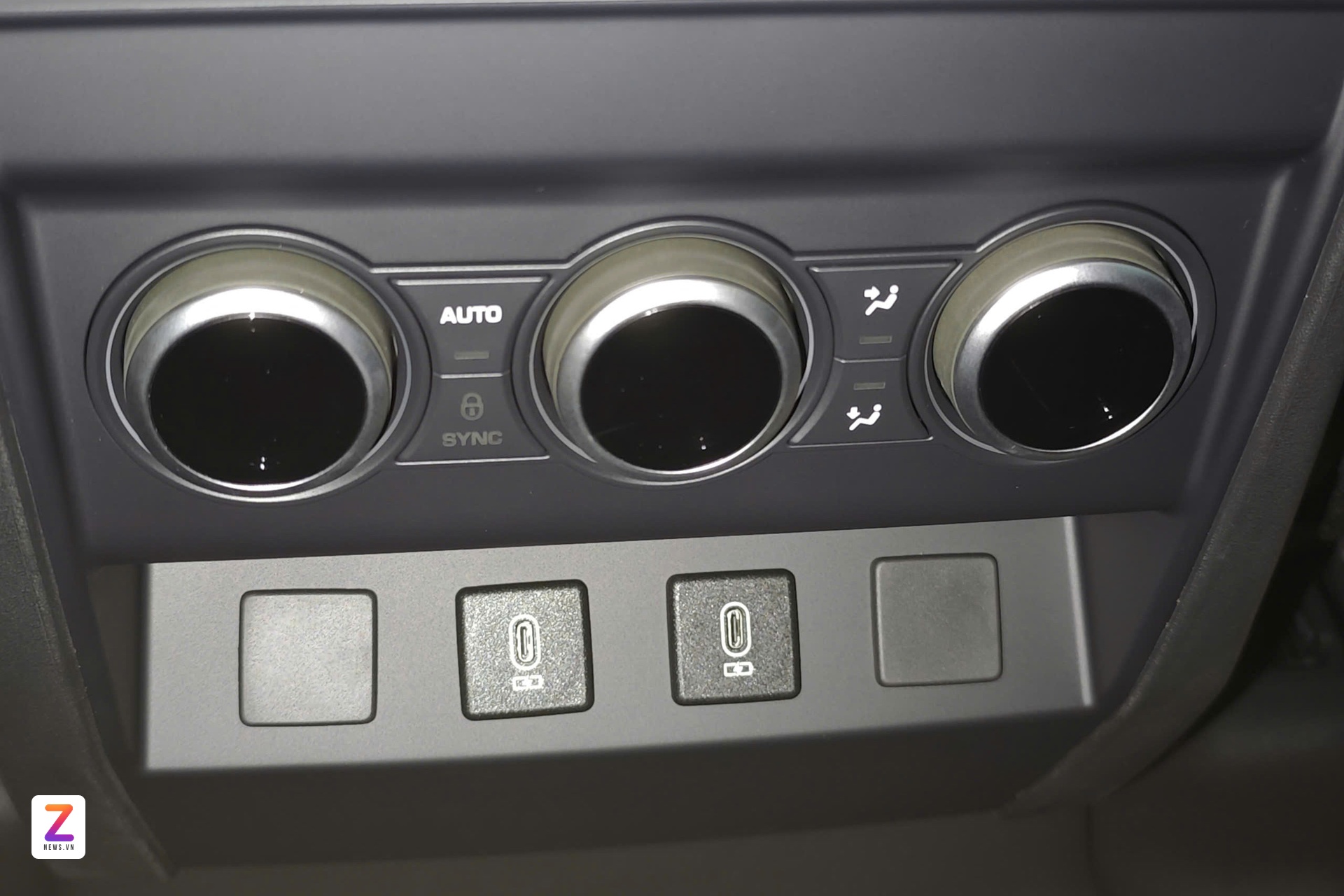 Defender ảnh 13 Defender anh 13