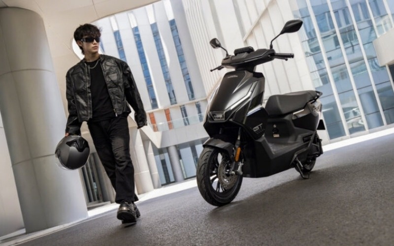 xe may dien,  Honda anh 6