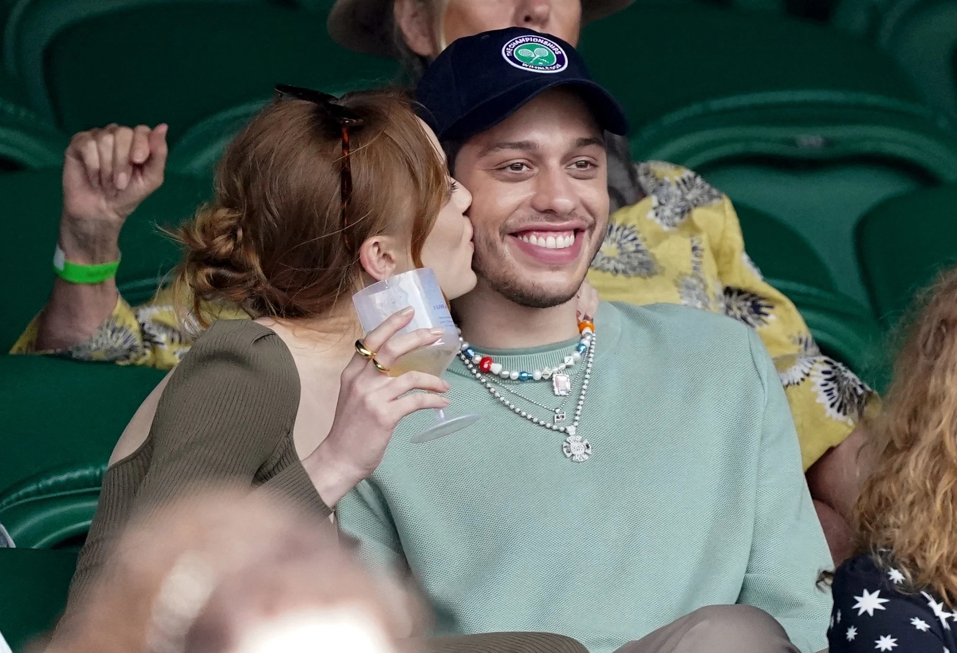 Tai sao Kim Kardashian si me dien vien hai Pete Davidson anh 2