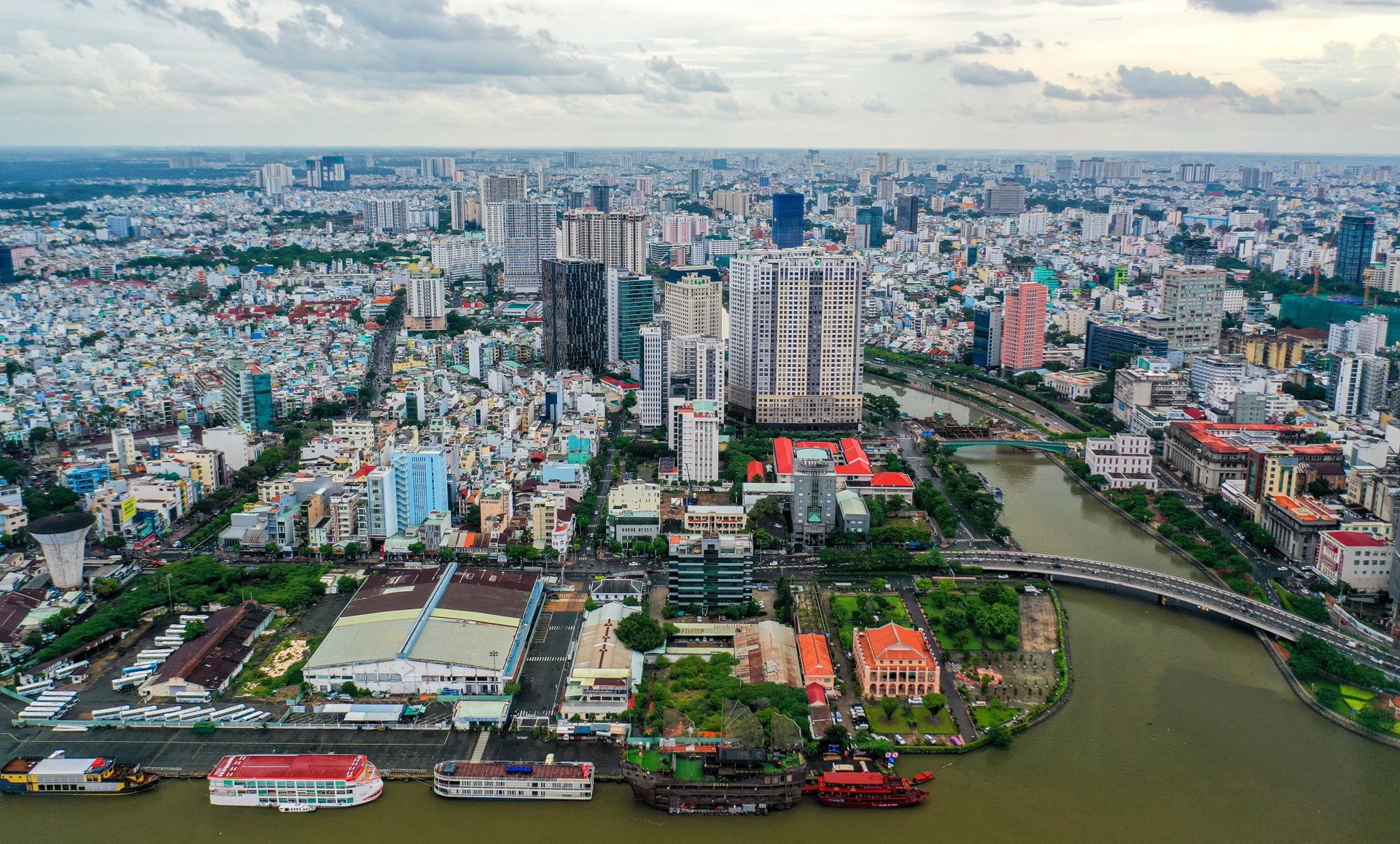 Luong nha dat tung ra thi truong thap nhat 5 nam anh 1