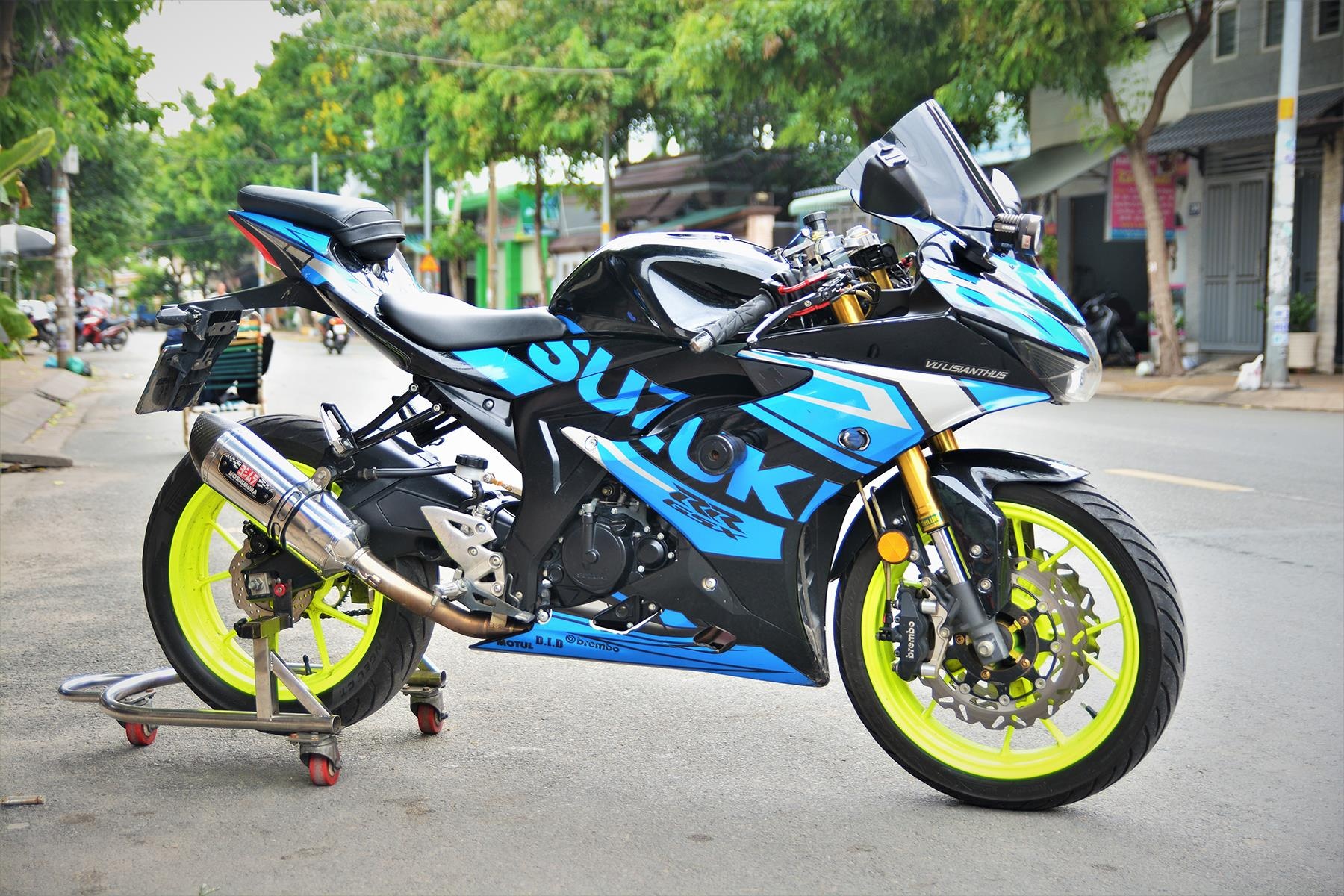 Suzuki GSX-R150 độ đồ chơi ảnh 1 Suzuki GSX-R150 do do choi anh 1
