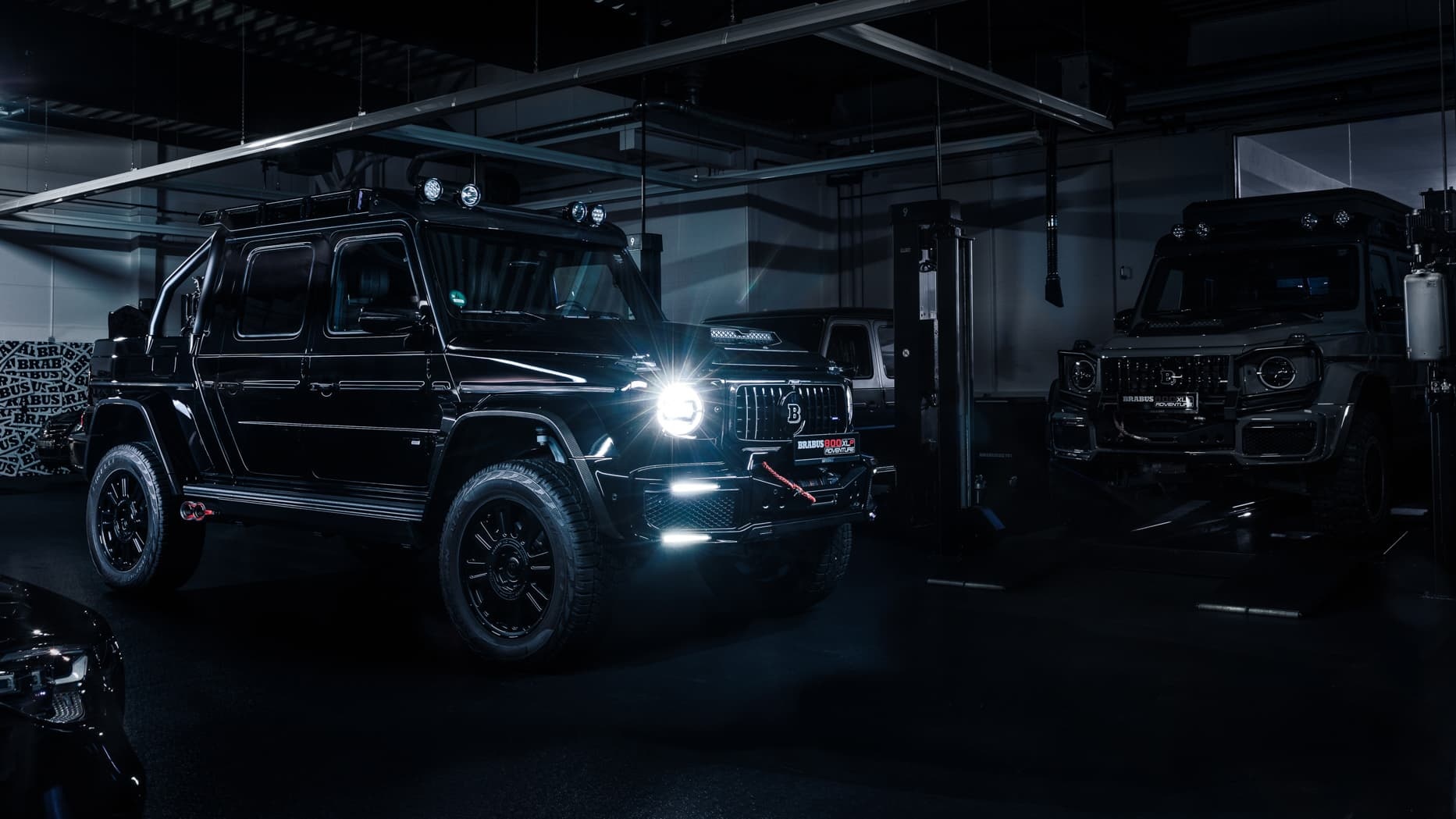 Can canh Mercedes-AMG G63 bien thanh xe ban tai anh 2