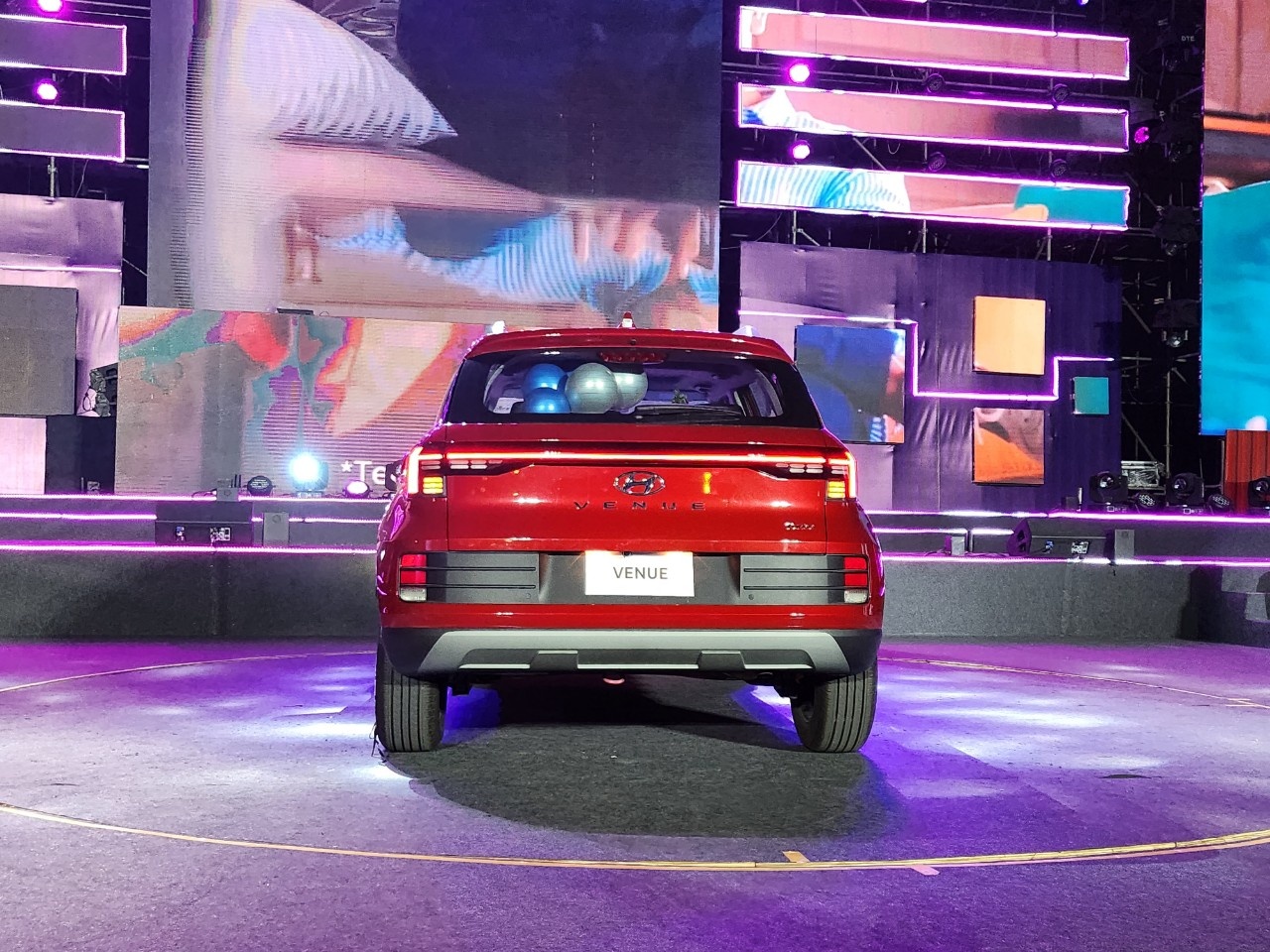 Hyundai Venue ra mat anh 1