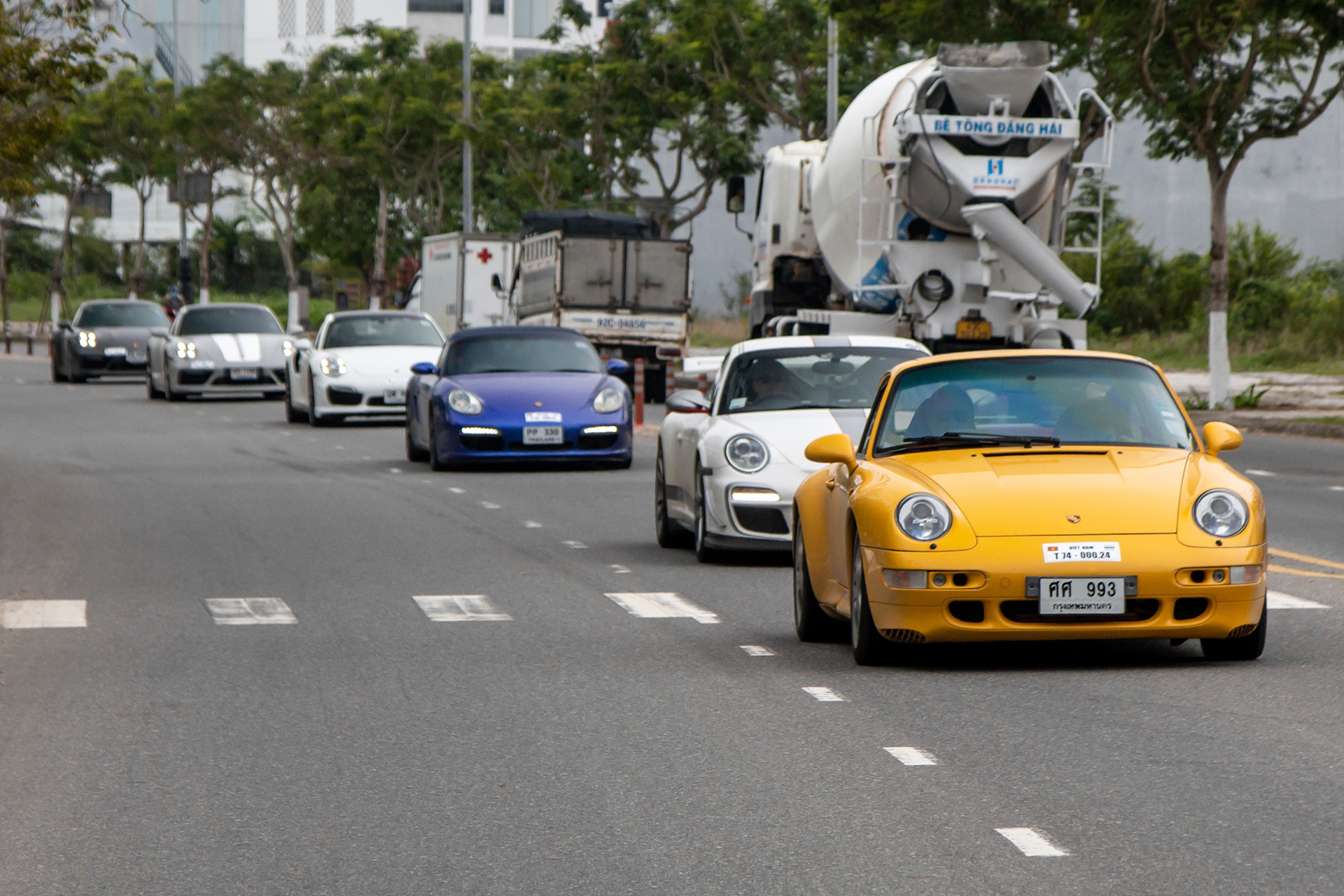 Porsche anh 2