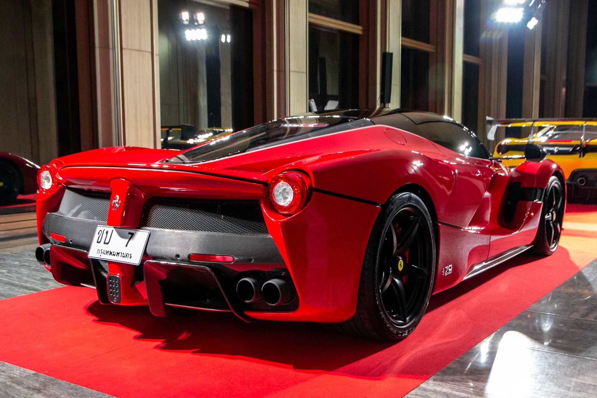 Ferrari LaFerrari Aperta brother 7