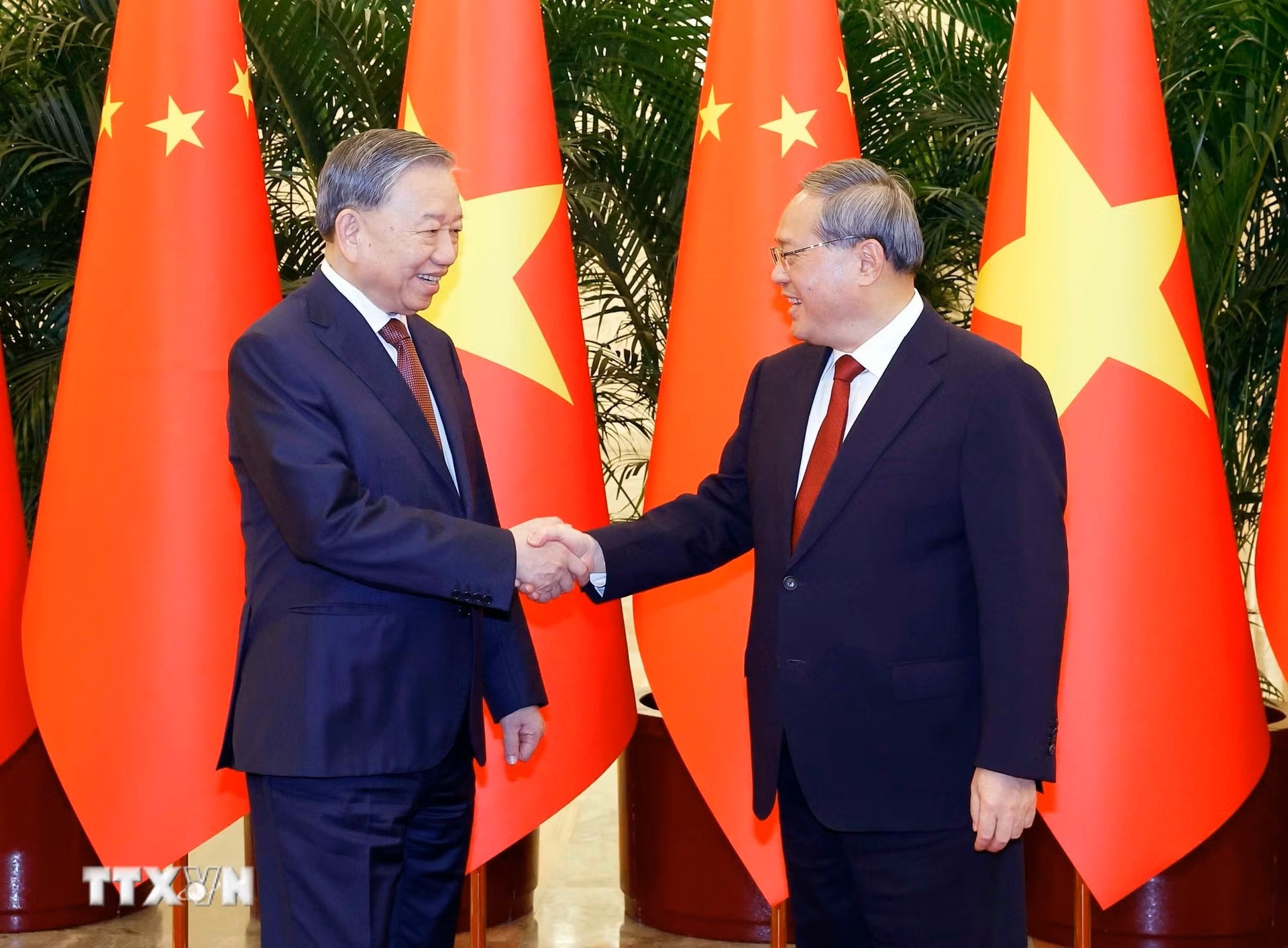 Tuyen bo chung Viet Trung anh 5