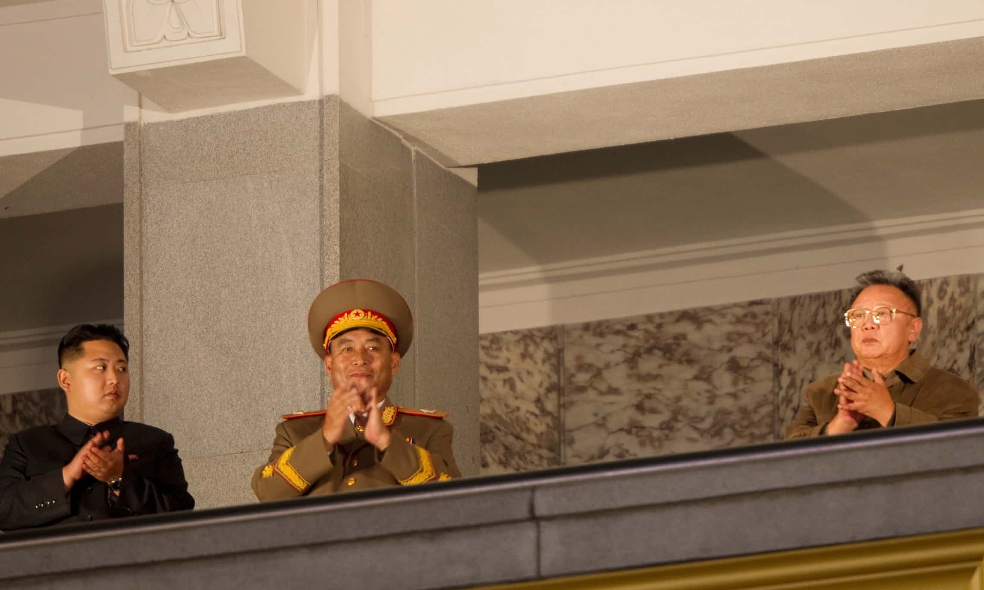 Kim Jong Un anh 2