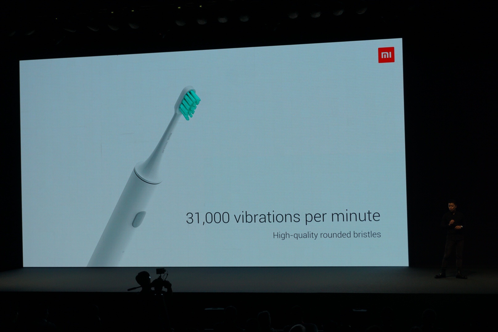 Xiaomi ra mat Mi A2 va A2 Lite anh 26