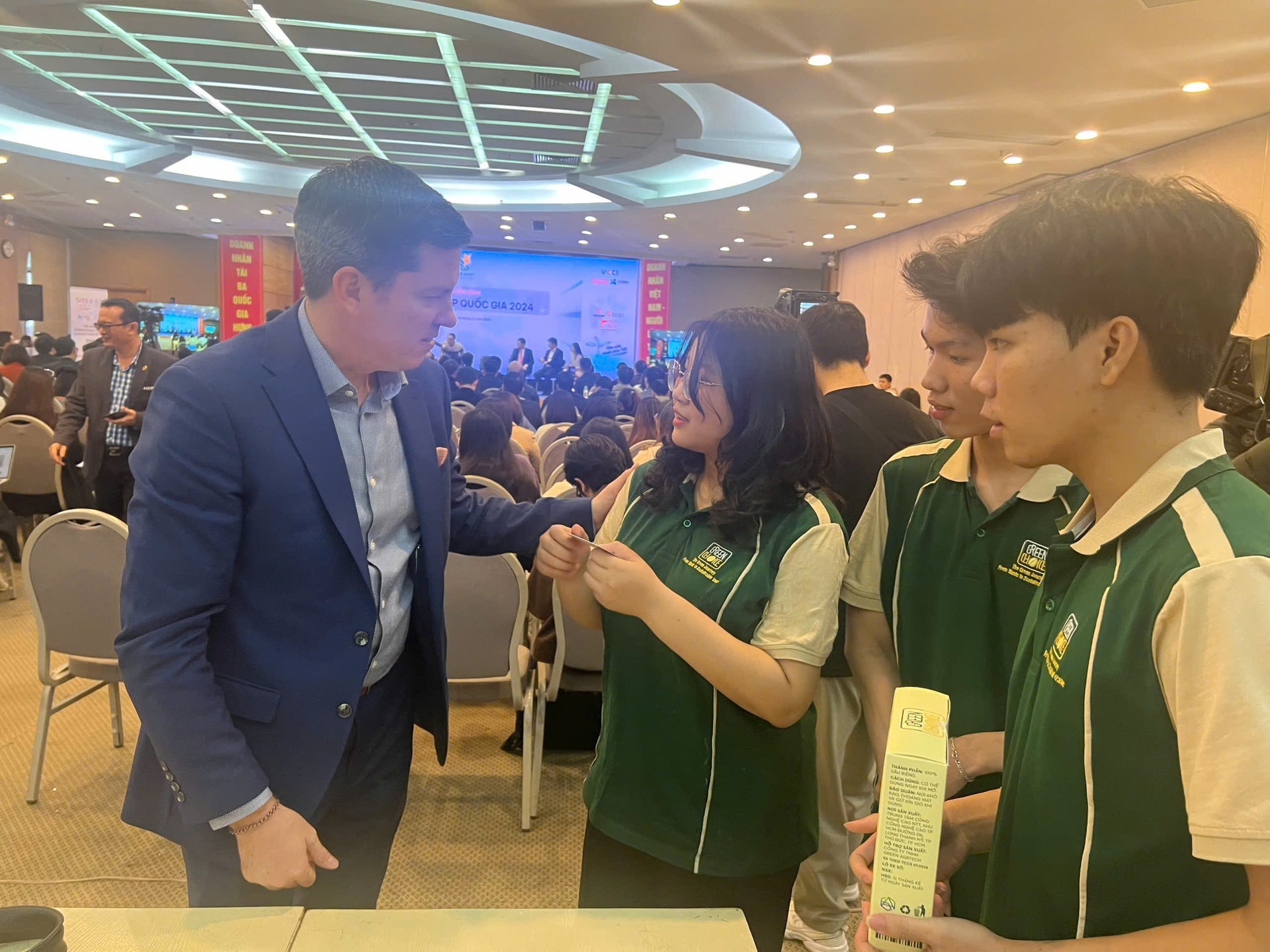 NIIE, du an PURE anh 4