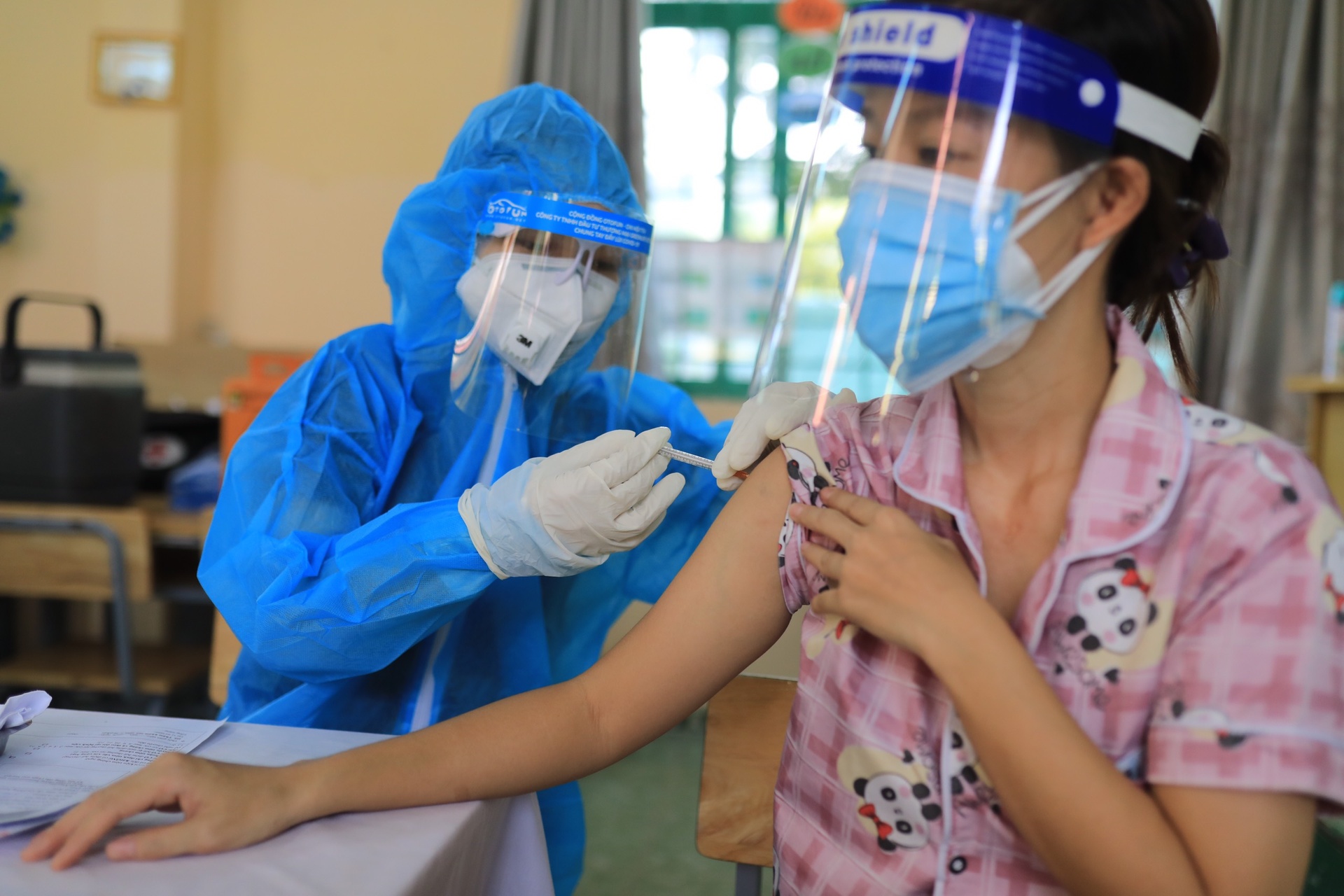 Hai Phong de nghi TP.HCM cho muon them vaccine Vero Cell anh 1