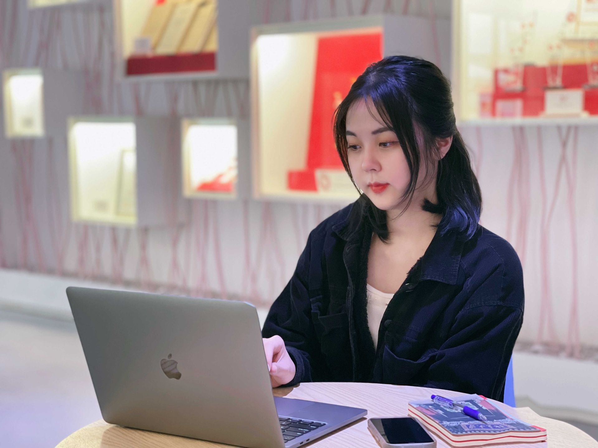 hoc bong Bac Dai anh 1
