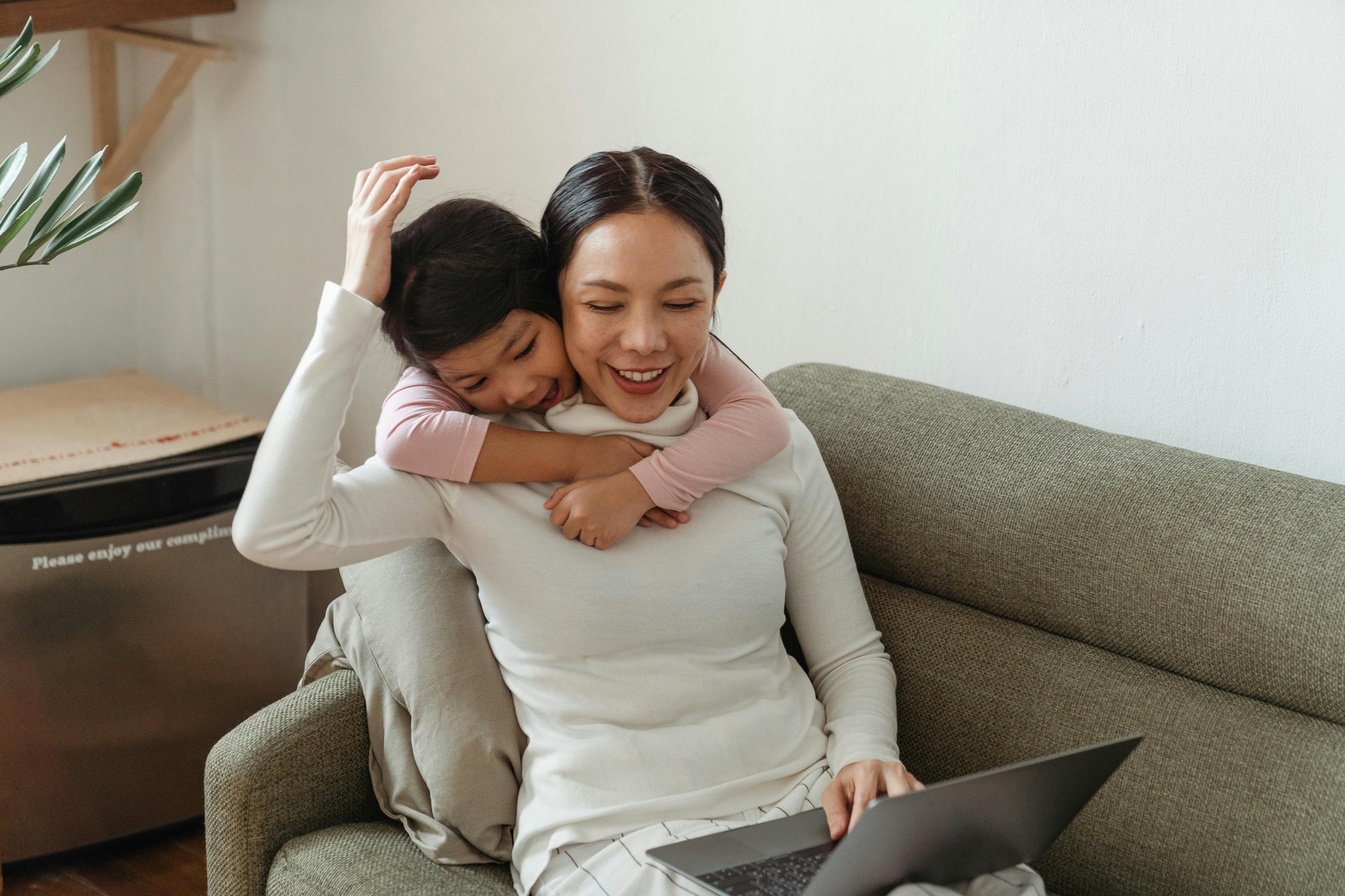 meo tre nghe loi anh 5