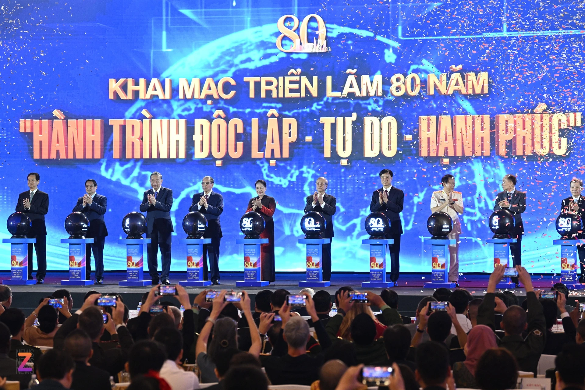 trien lam quoc gia anh 3