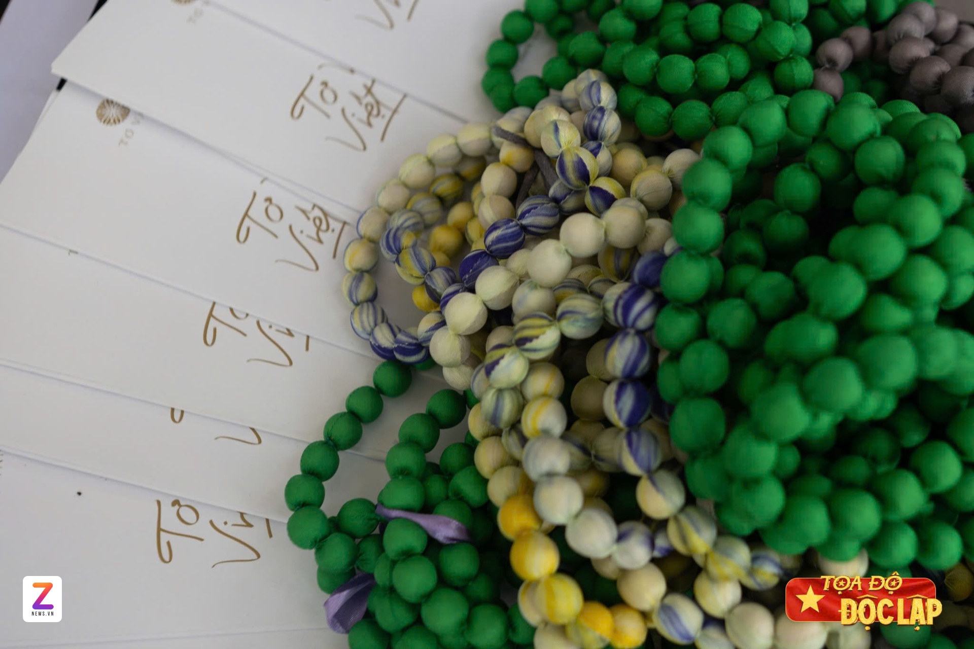 lua to vang,  Nguyen Thanh Huong lua,  To Vang Viet Nam, hoi sinh hoa van co,  lua to tam Viet, phat trien lua truyen thong anh 3