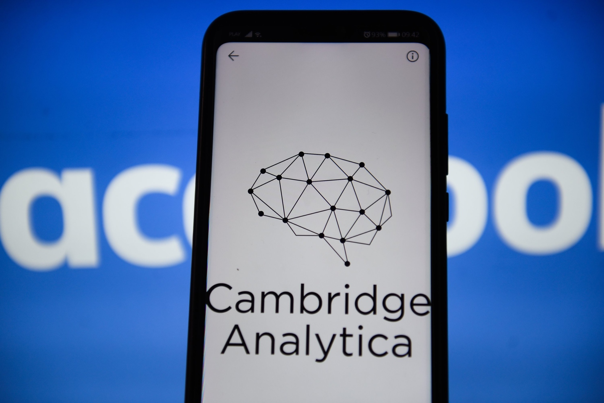 Facebook thu thap du lieu anh 1