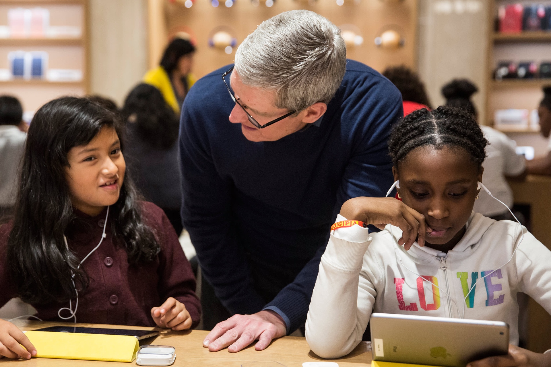 Tim Cook lap trinh anh 1