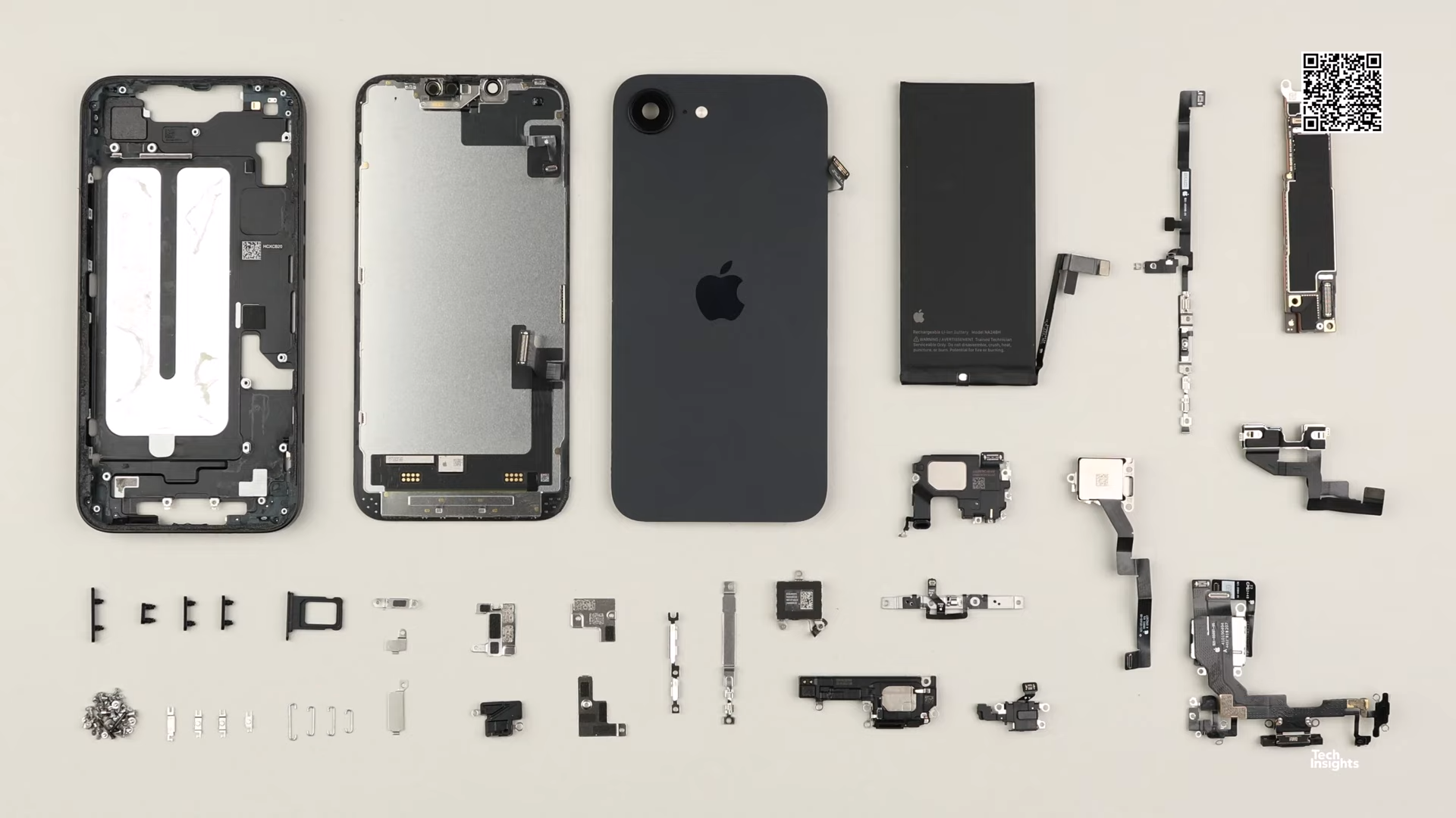 iPhone16e_Teardown_Highlights_2_45_screenshot_1_.jpg