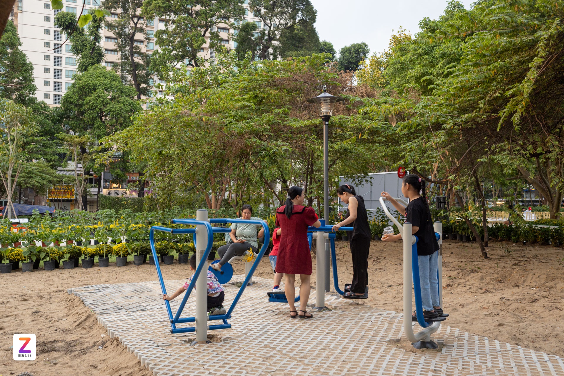 cong vien tren dat vang anh 10