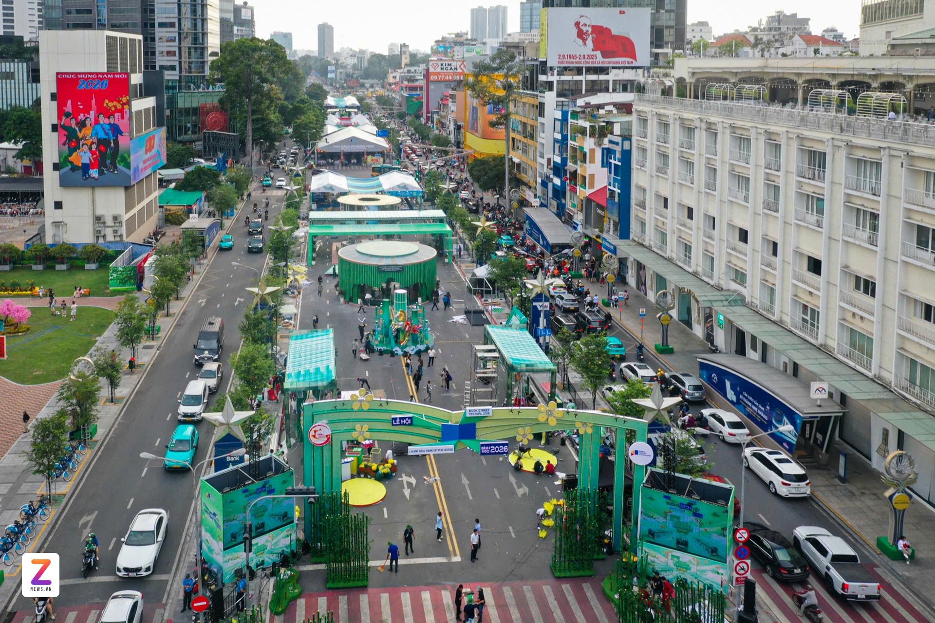 duong sach Tet anh 1