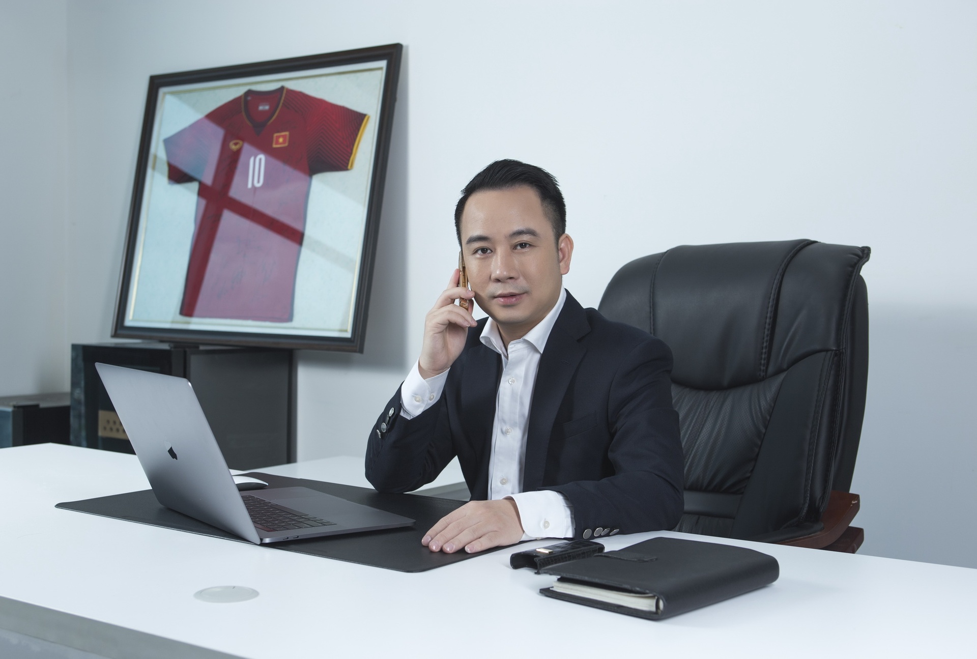 Le Van Thanh,  Nguyen Trung Kien,  Dong Luc,  Next Media,  VFF anh 1