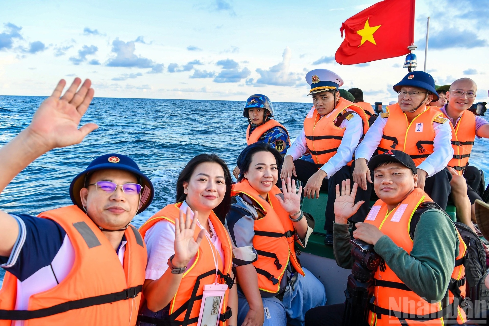 100 nam bao chi anh 1